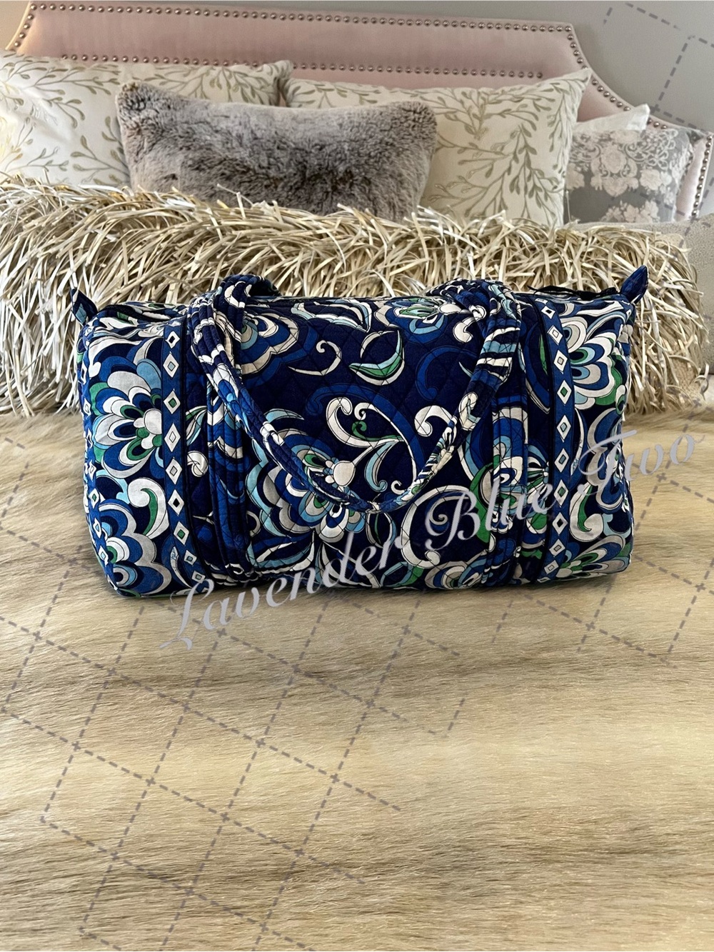 VERA BRADLEY Mediterranean Blue 2008  M Duffle Bag USA Carryon Travel White Y2K